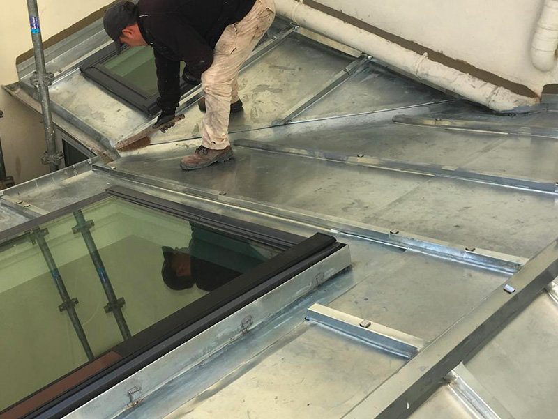 Entreprise J-Dujardin Couverture à Fontainebleau (77300), artisan couvreur en Seine et Marne 77